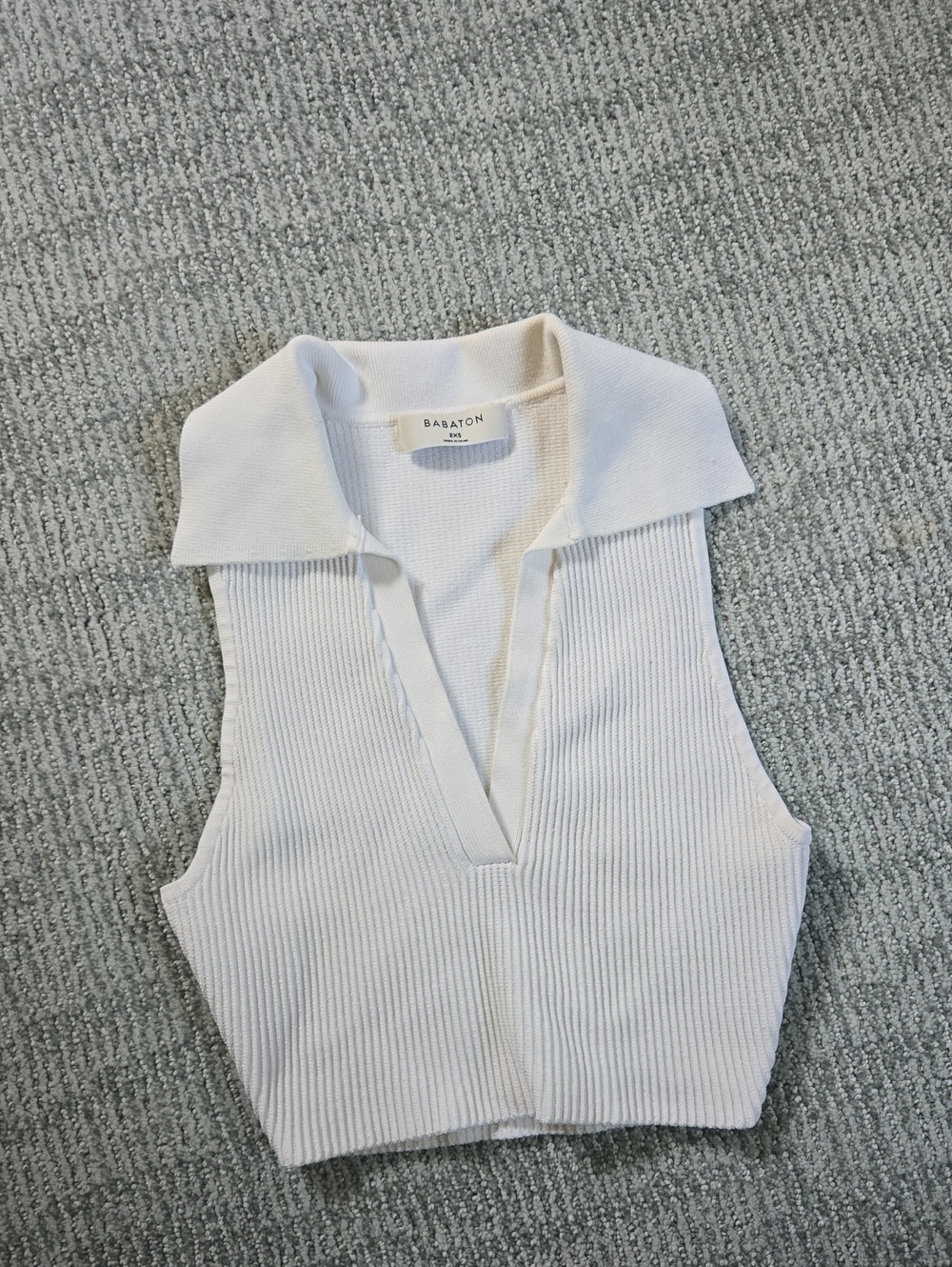 Aritzia Top